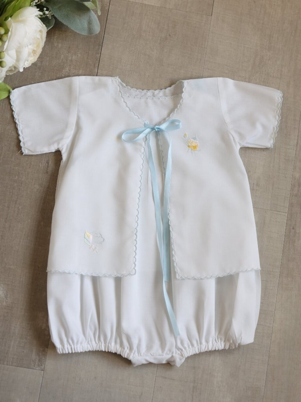 RARE!!! White & Blue Embroidered Romper Set Vintage Bunny 3/6 Months NWT